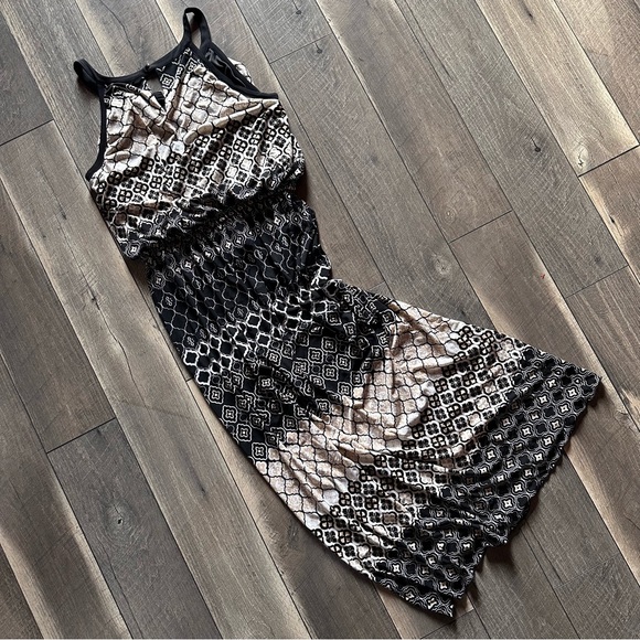 Enfocus Studio Maxi Dress - Picture 7 of 10